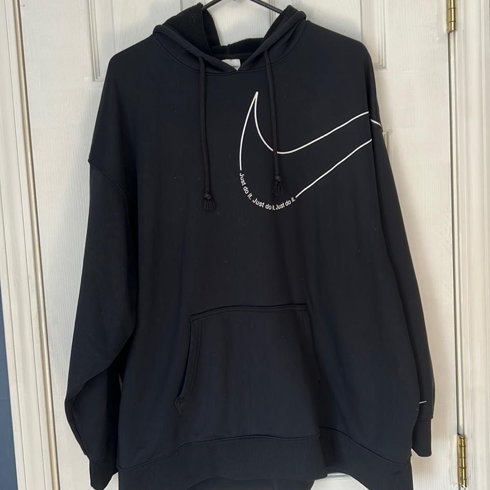 Men’s XXL Nike hoodie. EUC